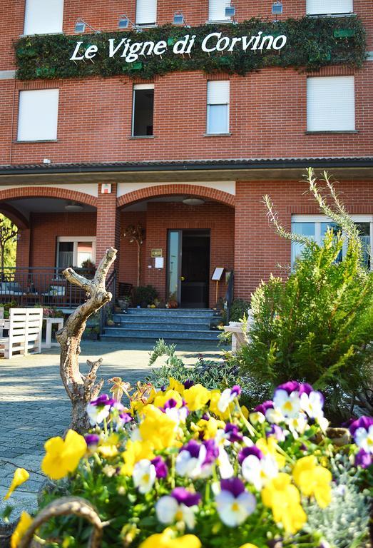 Hotel Le Vigne Di Corvino Casteggio Eksteriør bilde